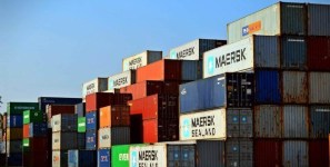 global trade schedule reliability maersk